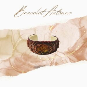 Laisse-toi séduire par ce Bracelet Tissé - Automne, un bijou unique qui allie simplicité, raffinement et artisanat d’exception.