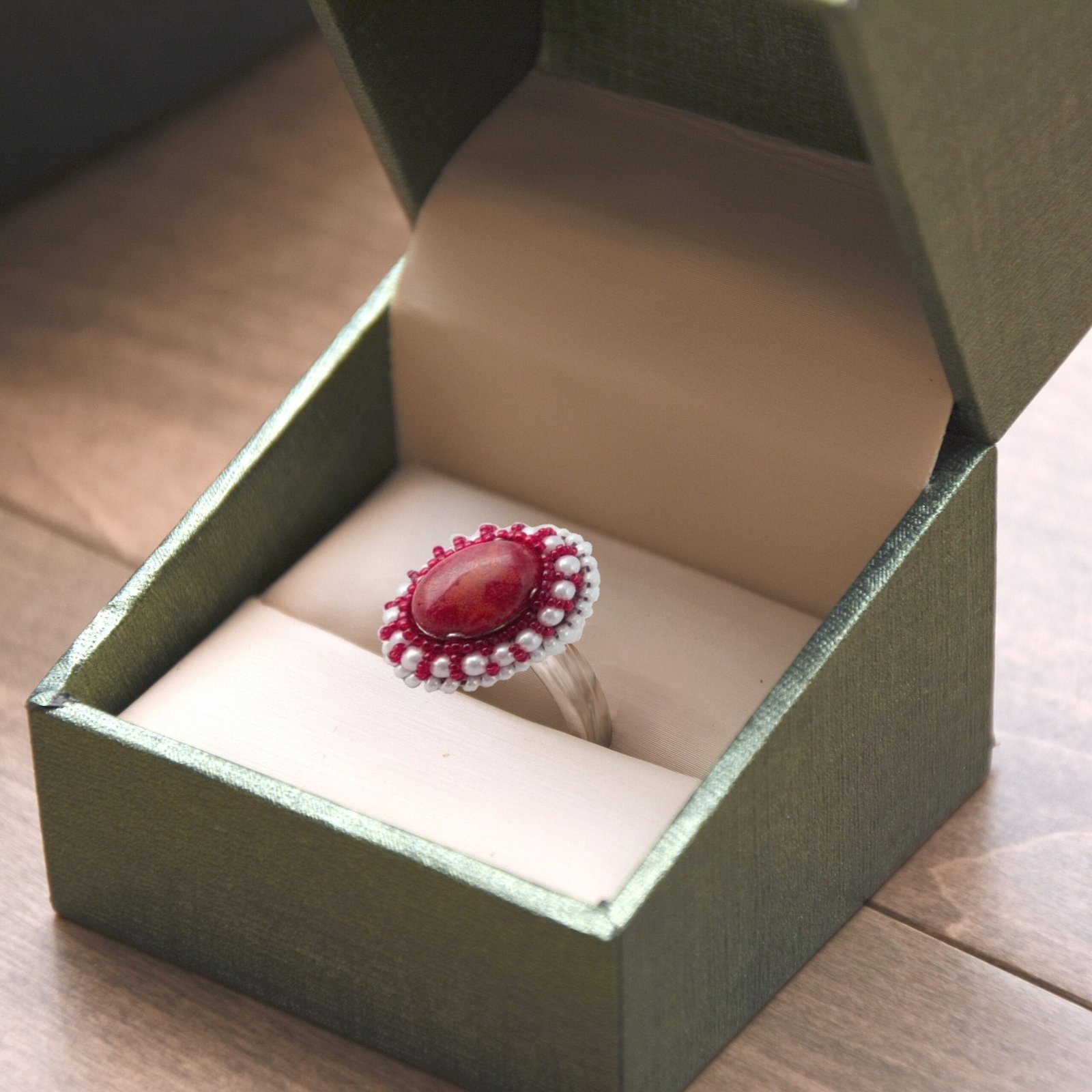 BIJ14BAG001_Bague_Corail